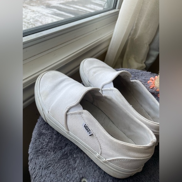 White Vans - Picture 3 of 7